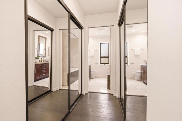 39 Appian Way C, South San Francisco, CA 94080