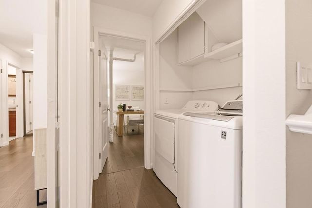39 Appian Way C, South San Francisco, CA 94080