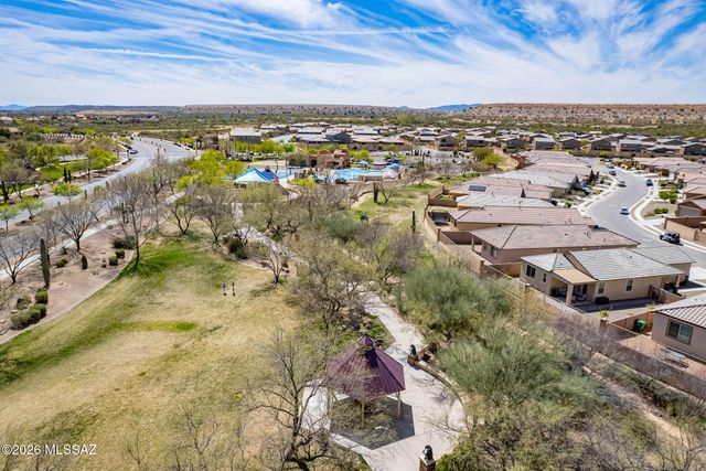 1032 W Calle Moa, Sahuarita, AZ 85629