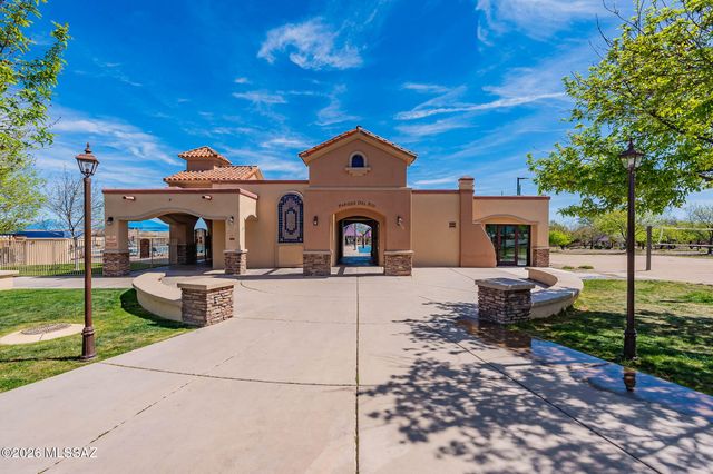 1032 W Calle Moa, Sahuarita, AZ 85629