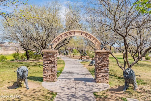 1032 W Calle Moa, Sahuarita, AZ 85629