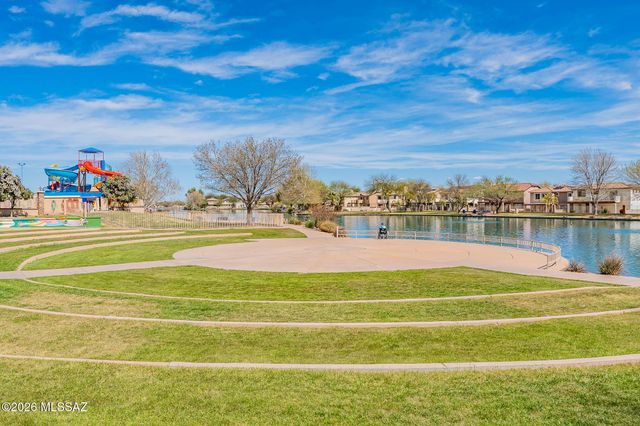 1032 W Calle Moa, Sahuarita, AZ 85629