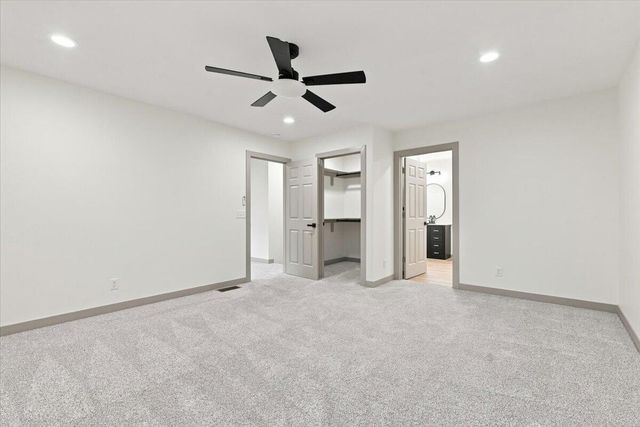 712 LINDBERG Drive, Council Bluffs, IA 51503