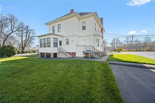 982 Warwick Avenue, Warwick, RI 02888