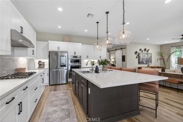11751 Ambling Way, Corona, CA 92883