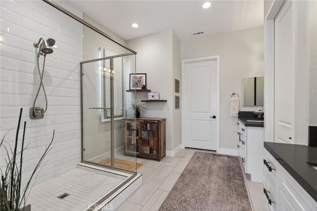 11751 Ambling Way, Corona, CA 92883
