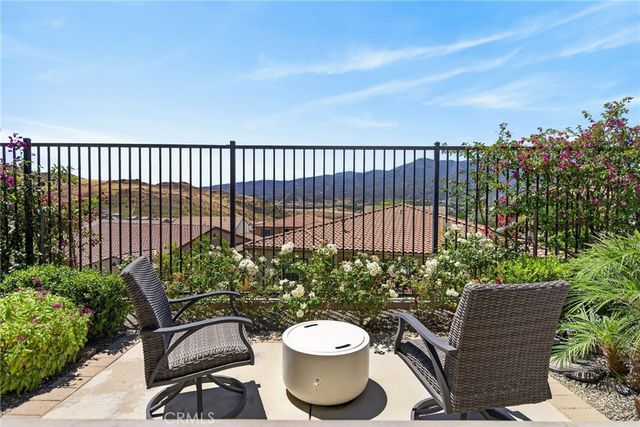 11751 Ambling Way, Corona, CA 92883