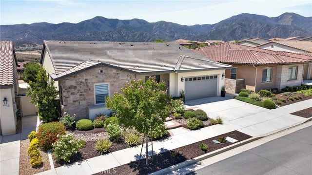 11751 Ambling Way, Corona, CA 92883