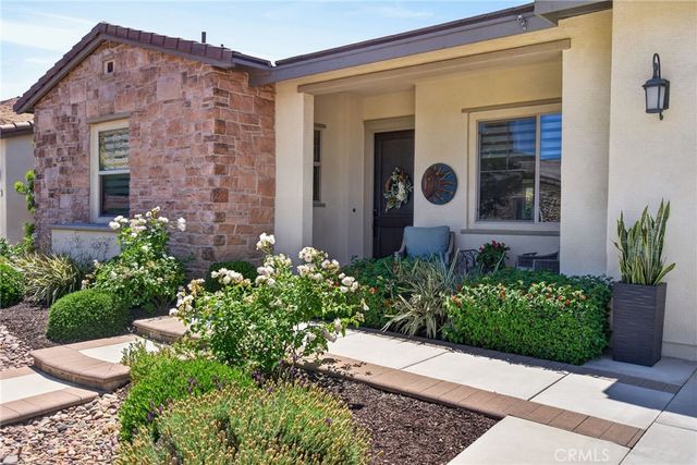 11751 Ambling Way, Corona, CA 92883
