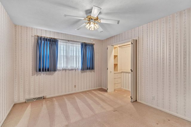 4510 E 25th St N, Wichita, KS 67220