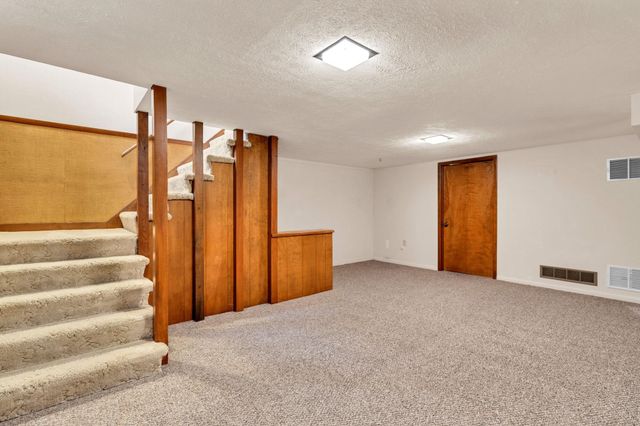 4510 E 25th St N, Wichita, KS 67220