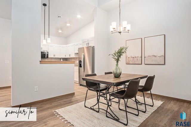 2401 E Jetty Pl Place, Sioux Falls, SD 57108