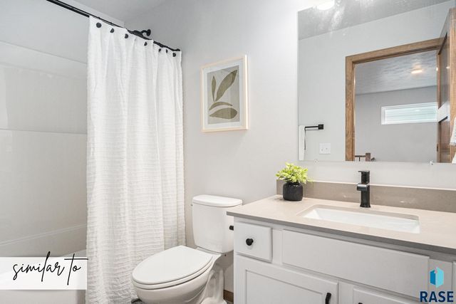 2401 E Jetty Pl Place, Sioux Falls, SD 57108