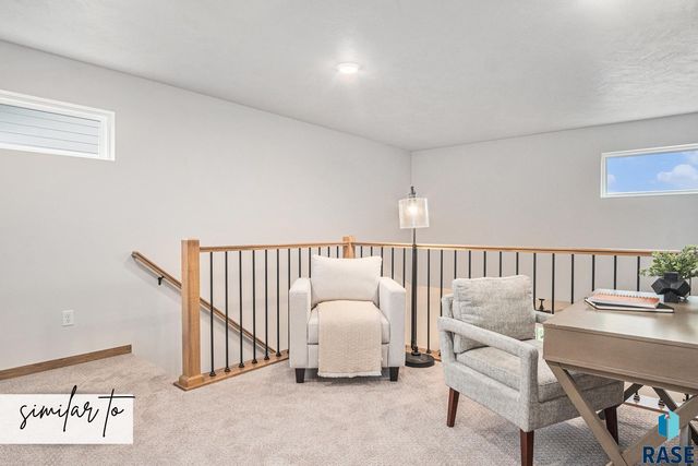 2401 E Jetty Pl Place, Sioux Falls, SD 57108