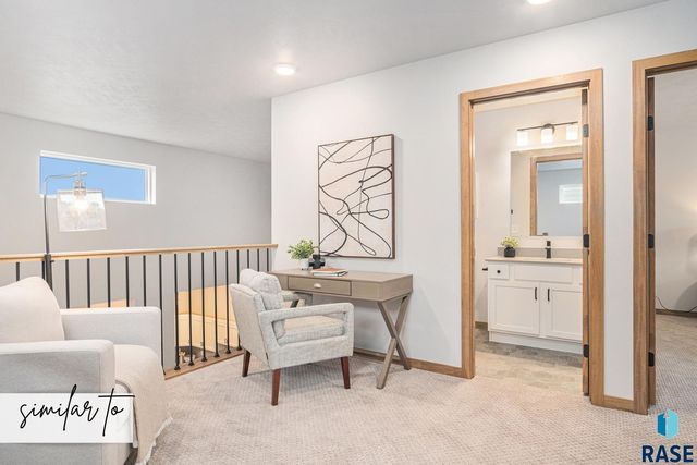 2401 E Jetty Pl Place, Sioux Falls, SD 57108