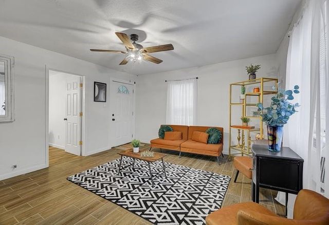 801 Washington Street, Liberty, TX 77575