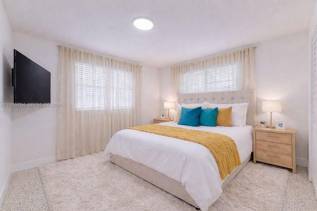 2436 NW 11th St 2436, Miami, FL 33125