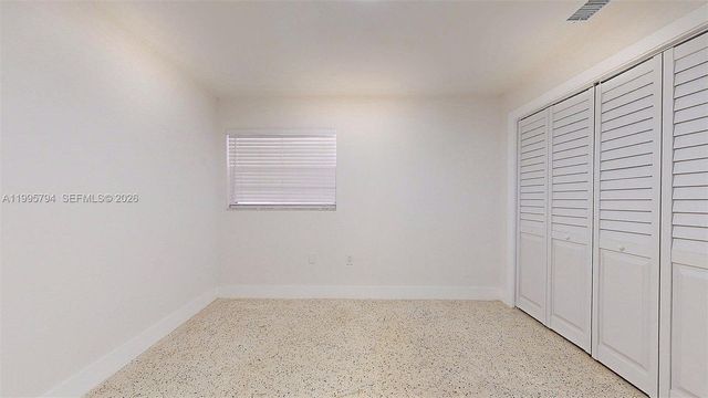 2436 NW 11th St 2436, Miami, FL 33125