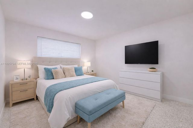 2436 NW 11th St 2436, Miami, FL 33125