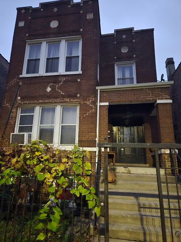 4634 S SAWYER Avenue, Chicago, IL 60632