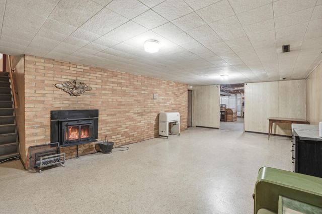 3770 E 34th Place, Hobart, IN 46342