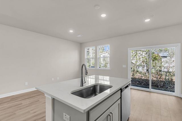 121 Berry Shoals Drive, Summerville, SC 29485