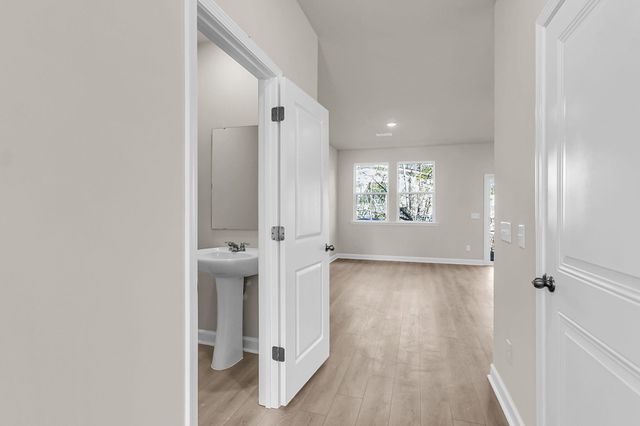121 Berry Shoals Drive, Summerville, SC 29485