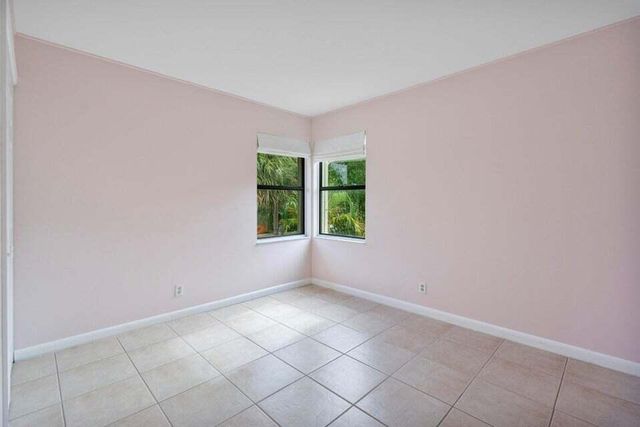 4140 Woods End Road, Boca Raton, FL 33487