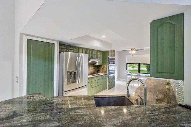 4140 Woods End Road, Boca Raton, FL 33487