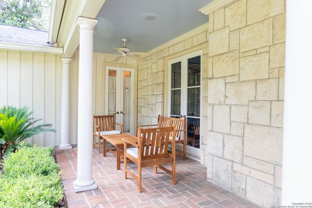 140 fair oaks, San Antonio, TX 78209