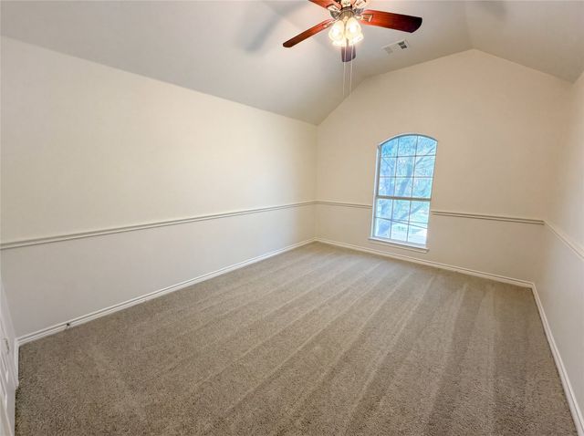 1126 Glencoe Drive, Glenn Heights, TX 75154