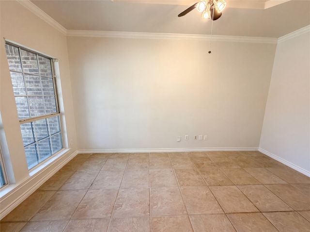 1126 Glencoe Drive, Glenn Heights, TX 75154