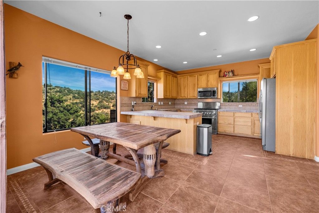 Image 20 of property listing at 48620 Madison Road, Pioneertown, CA 92268