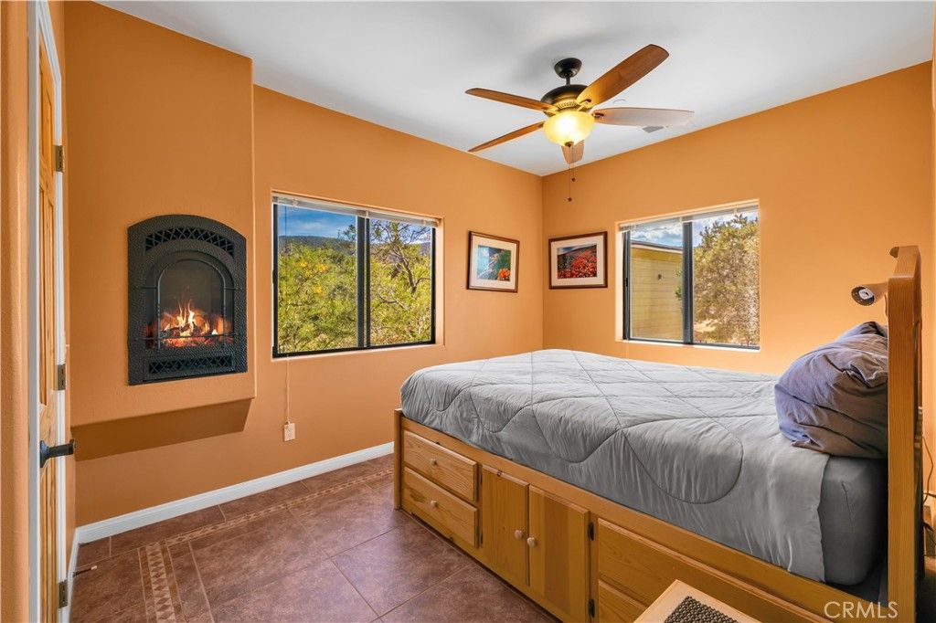 Image 21 of property listing at 48620 Madison Road, Pioneertown, CA 92268