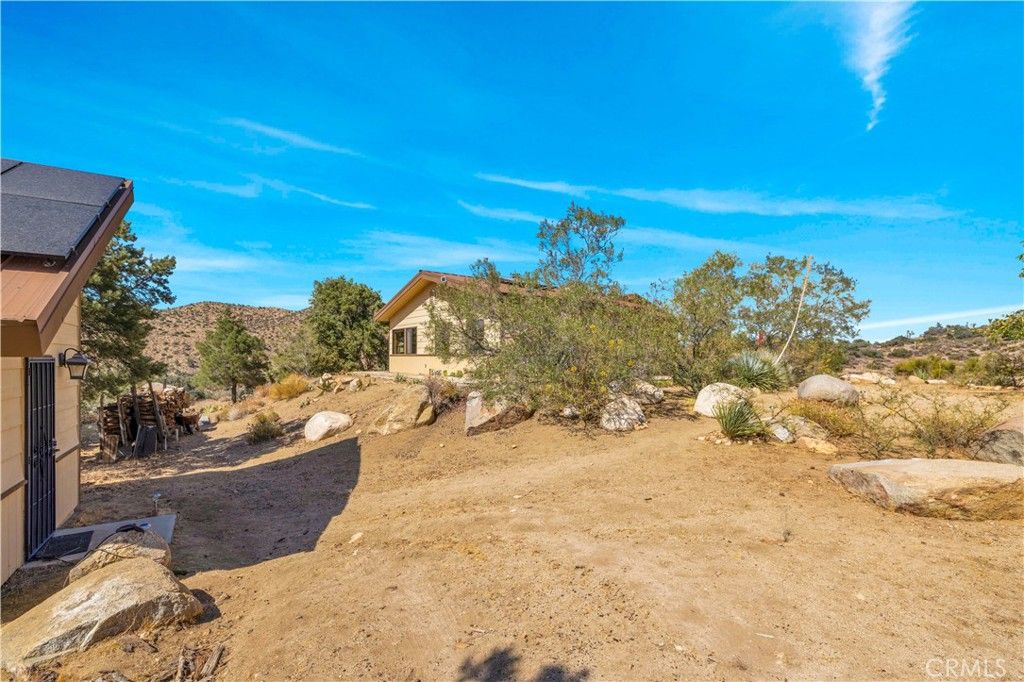 Image 49 of property listing at 48620 Madison Road, Pioneertown, CA 92268