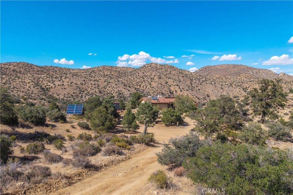 Image 55 of property listing at 48620 Madison Road, Pioneertown, CA 92268