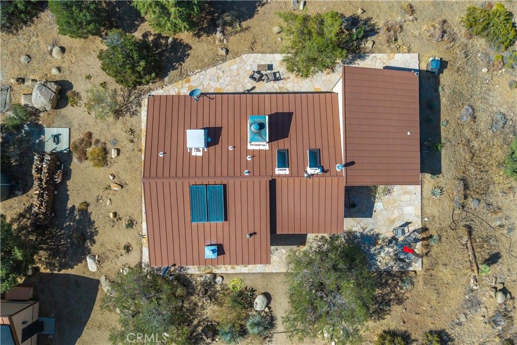 Image 61 of property listing at 48620 Madison Road, Pioneertown, CA 92268