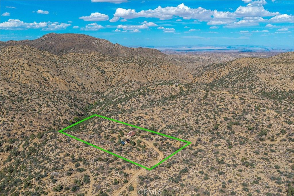 Image 63 of property listing at 48620 Madison Road, Pioneertown, CA 92268