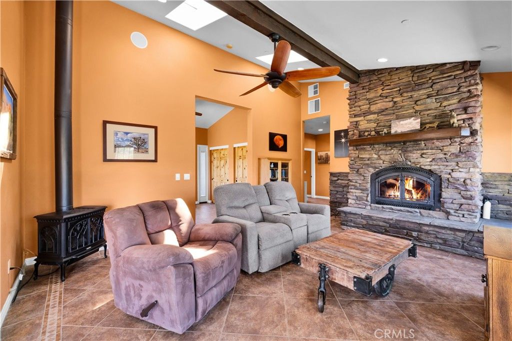 Image 9 of property listing at 48620 Madison Road, Pioneertown, CA 92268