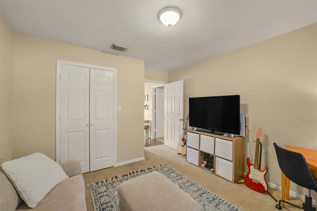 3710 Pine Tree Drive, Pearland, TX 77581