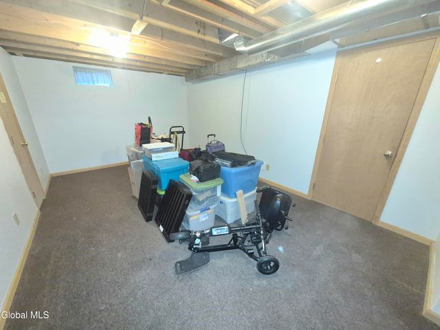 48 Kettles Way, Queensbury, NY 12804