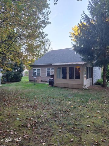 48 Kettles Way, Queensbury, NY 12804