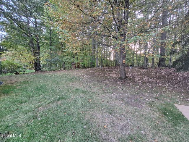 48 Kettles Way, Queensbury, NY 12804