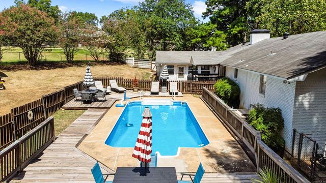 20105 Forrester Lane, Little Rock, AR 72206