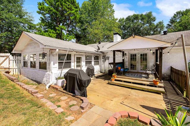 20105 Forrester Lane, Little Rock, AR 72206