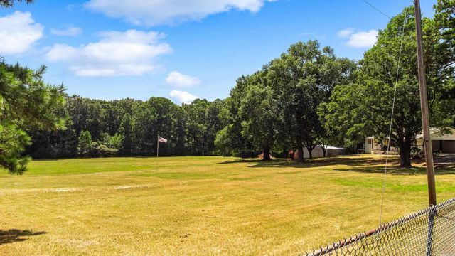 20105 Forrester Lane, Little Rock, AR 72206