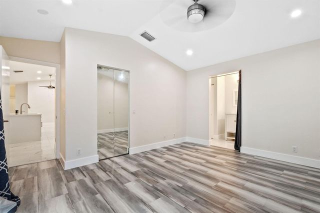 4498 Dogwood Circle, Weston, FL 33331
