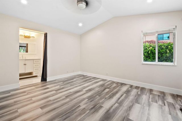 4498 Dogwood Circle, Weston, FL 33331