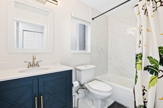 4498 Dogwood Circle, Weston, FL 33331