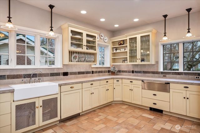 1003 Boyer Avenue, Walla Walla, WA 99362